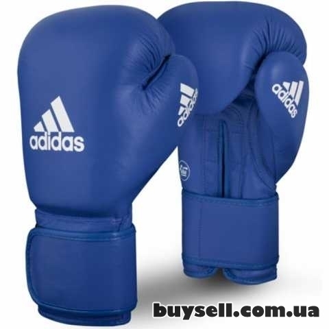 Боксерские перчатки adidas с лицензией AIBA