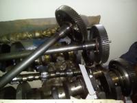 Вал коленчатый,  распределительный на двигатель ЯАЗ-204