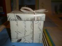 Красивая коробочка+бантик д/романтик подарка украшений и часов.