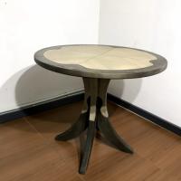 Класичний круглий стіл із ясеню.  Діаметр 900х750 (h)
