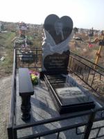 Памятники из гранита Одесса и пригород