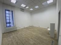 Оренда офісів на Харьківській (3 кімнати)