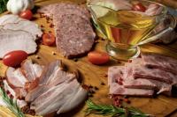Свіже м'ясо та ковбасні вироби з власної ферми - Прометей ФГ