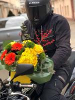 Цветы с доставкой по Украине:  розы,  тюльпаны,  сборные и экзотически