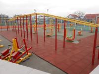 Резиновая плитка 500х500х30мм для детских площадок