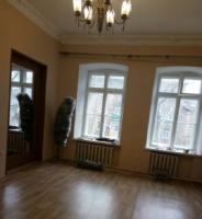 Продам двухуровневую квартиру,  ул.  Ришельевская/Базарная,  70 кв.  м