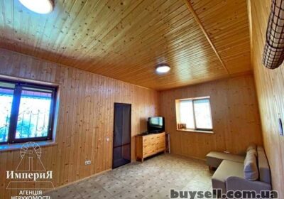 belaya_cerkov-novyy_dom_na_beregu_rechki_s_remontom_mebelyu_i_tehnikoy__4056797
