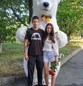 belyy_mishka_giganskih_razmerov_animator_na_ekspres_pozdravlenie_4044790