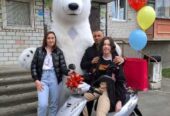 Белый Мишка Гиганских размеров Аниматор на экспрес поздравление