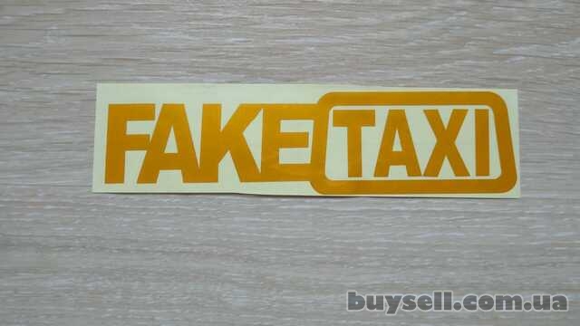 Наклейка FakeTaxi жёлтая светоотражающая на авто-мото