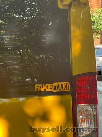 Наклейка FakeTaxi жёлтая светоотражающая на авто-мото