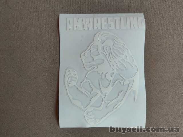 Наклейка Лев rmwrestling Белая на авто