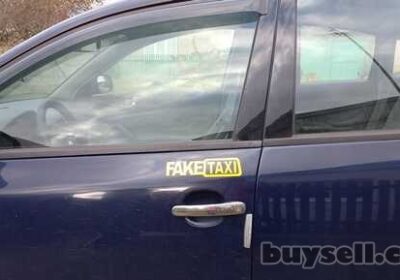 borispol-nakleyka_na_avto_FakeTaxi_zheltaya_svetootrazhayuschaya_4055650