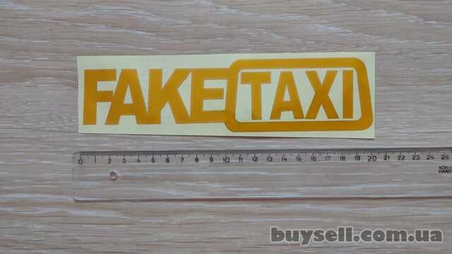 Наклейка на авто FakeTaxi желтая светоотражающая