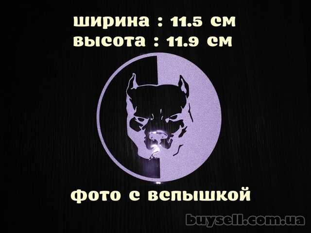Наклейка на авто или мото Питбуль Белая светоотражающая