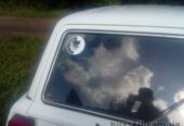 Наклейка на авто или мото Питбуль Белая светоотражающая