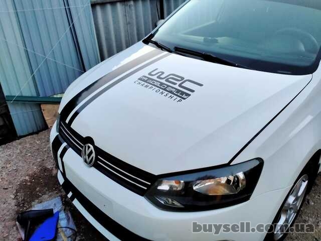 Наклейка на капот авто две полоски + WRC Чёрная