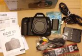 Продам Canon 5D Mark III з об’єктивом 24-105 мм