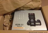 Продам Canon 5D Mark III з об’єктивом 24-105 мм