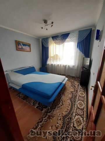 Продам чудову укомплектовану 2к кв-ру в цегляному будинку.