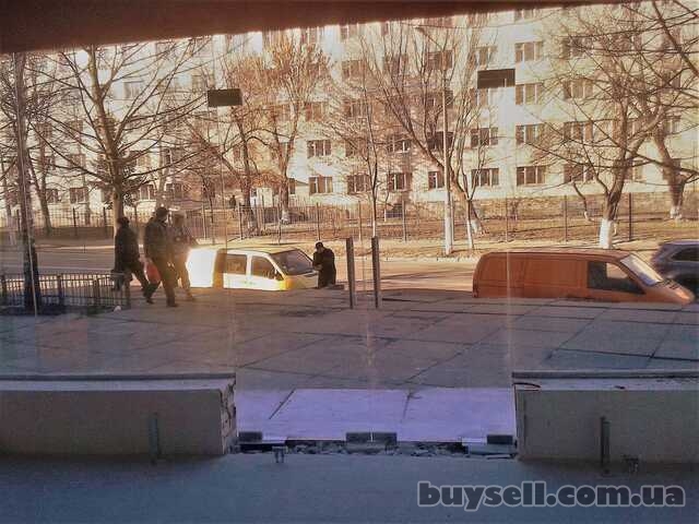 торговые витрины киев,  ремонт торговых витрин