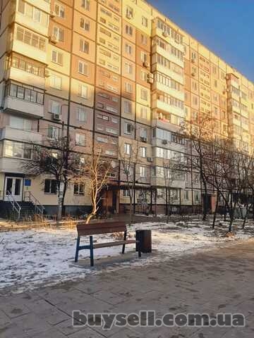 2к квартира на правом берегу Днепра