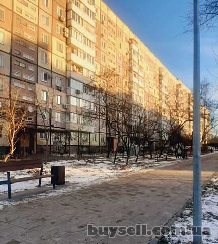 2к квартира на правом берегу Днепра