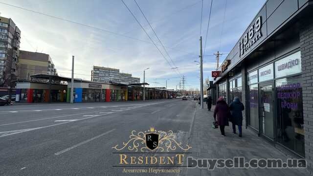 Маф з водою і каналізацією на Березінській 23,  380 в Гарний ремонт.