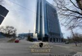 Офіс А+ класу в центрі міста.  З ремонтом (без меблів)  Свіжа будівля