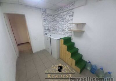 dnepropetrovsk-orenda_na_chervoniy_liniy_na_prospekti_slobozhanskomu__4044384