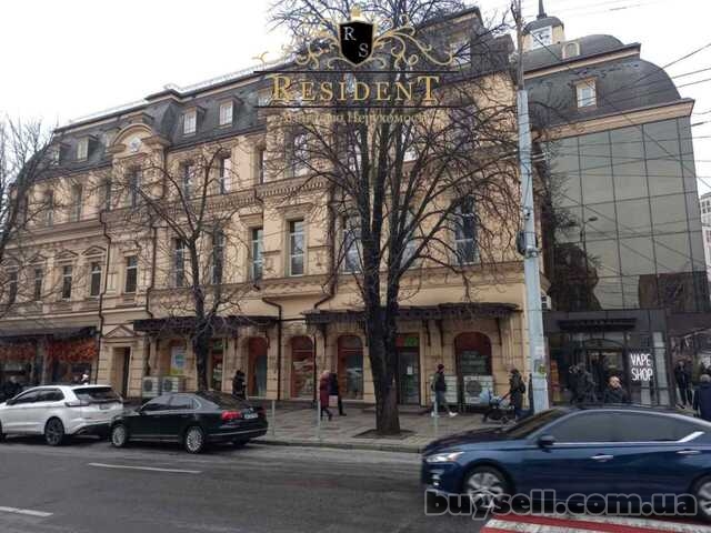 Перша оренда після ремонту Здам офіси в центрі міста.  Барикадна.