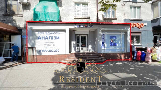 пр.  Поля 110.  Зупинка тролейбусів і маршруток.