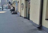 Приміщення на червоній лінії,  Січових стрільців (Шевченко 36) .