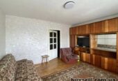 Продам 2-к квартиру 54 м2 на Косиора.  Кирпичная высотка,  средний эта