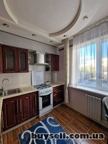 Продам 3-к квартиру (76м2)  на ул.  Дарницкая,  пр.  Слобожанский