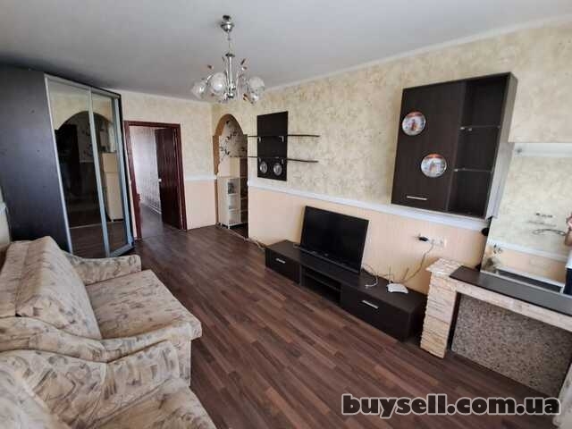 Продам 3-к квартиру с ремонтом на Клочко,  ул.  Янтарная 79,  район АТ