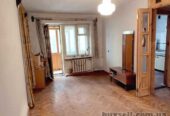 Продам 3-к квартиру в кирпичном доме на пр.  Слобожанский