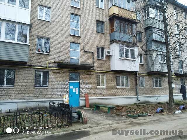 Продам 3-к квартиру в кирпичном доме на пр.  Слобожанский