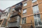 Продам.  2-к. кв.  2/5,  ул. Михаила Грушевского