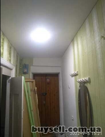 Продам.  2-к. кв.  под офис 42 м. кв. ,  1/4,  ул. Короленко