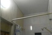 Продам.  2-к. кв.  под офис 42 м. кв. ,  1/4,  ул. Короленко