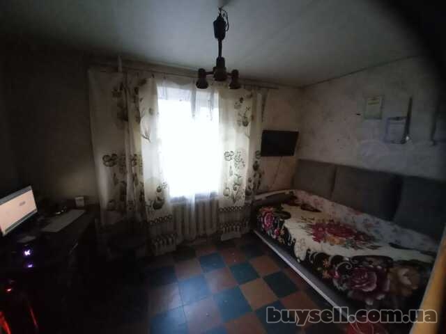 Продам.  3-к. кв.  1/5,  Березановка,  ул. Передовая