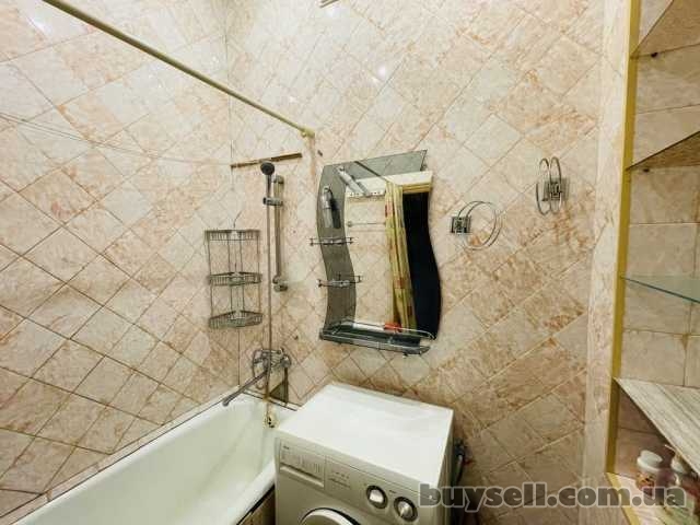 Продам.  3-к. кв.  4/4,  центр,  ул. Святослава Храброго