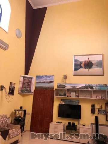 Продам.  Дом 280 м. кв. ,  5. 5 соток,  район Гагарина,  ул. Аэродромн