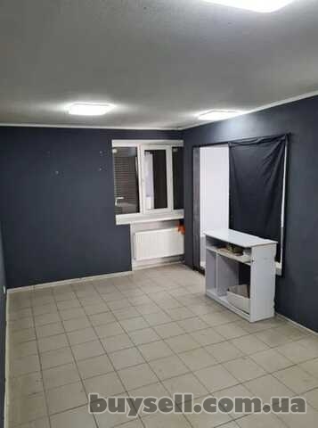 Продам.  Магазин 43 м. кв.  1/5,  12-й квартал