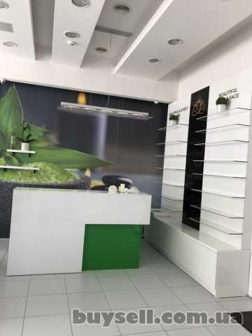 Продам.  Офис 200 м. кв.  4/7,  ул. Надежды Алексеенко 21