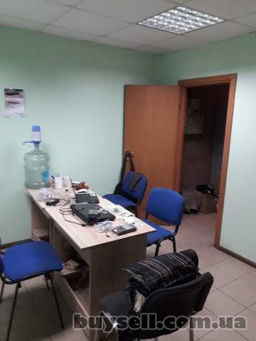Продам.  Офис 53 м. кв. ,  ж/м Тополь-1