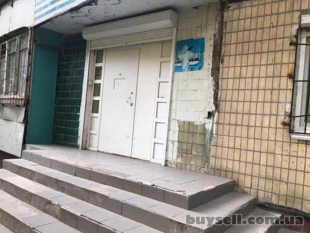 Продам.  Офис 53 м. кв. ,  ж/м Тополь-1