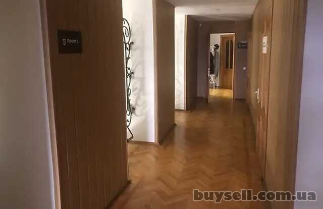 Продам.  Офис.  470 м. кв.  3/3,  пр. Дмитрия Яворницкого 67.