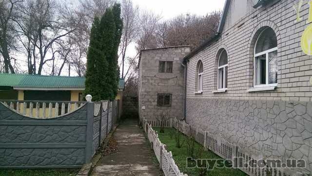 Продам.  Отдельно стоящее кафе 240 м. кв.  10 соток.  Краснополье